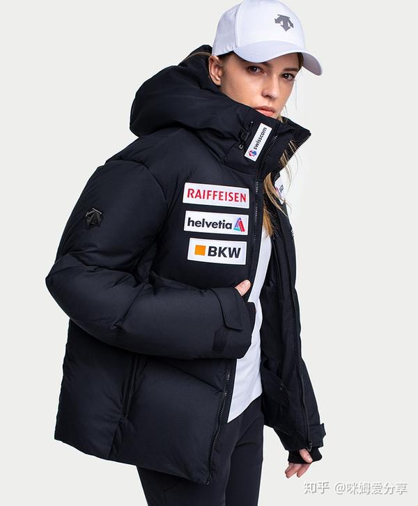 迪桑特descente羽绒服