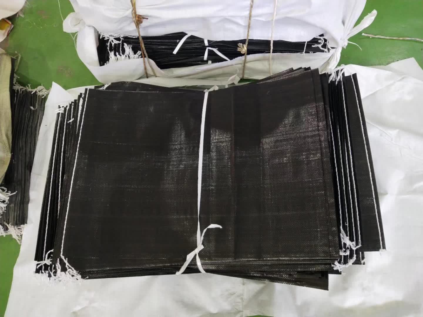编织袋工厂挣钱吗知乎(做编织袋的机器多少钱一台)