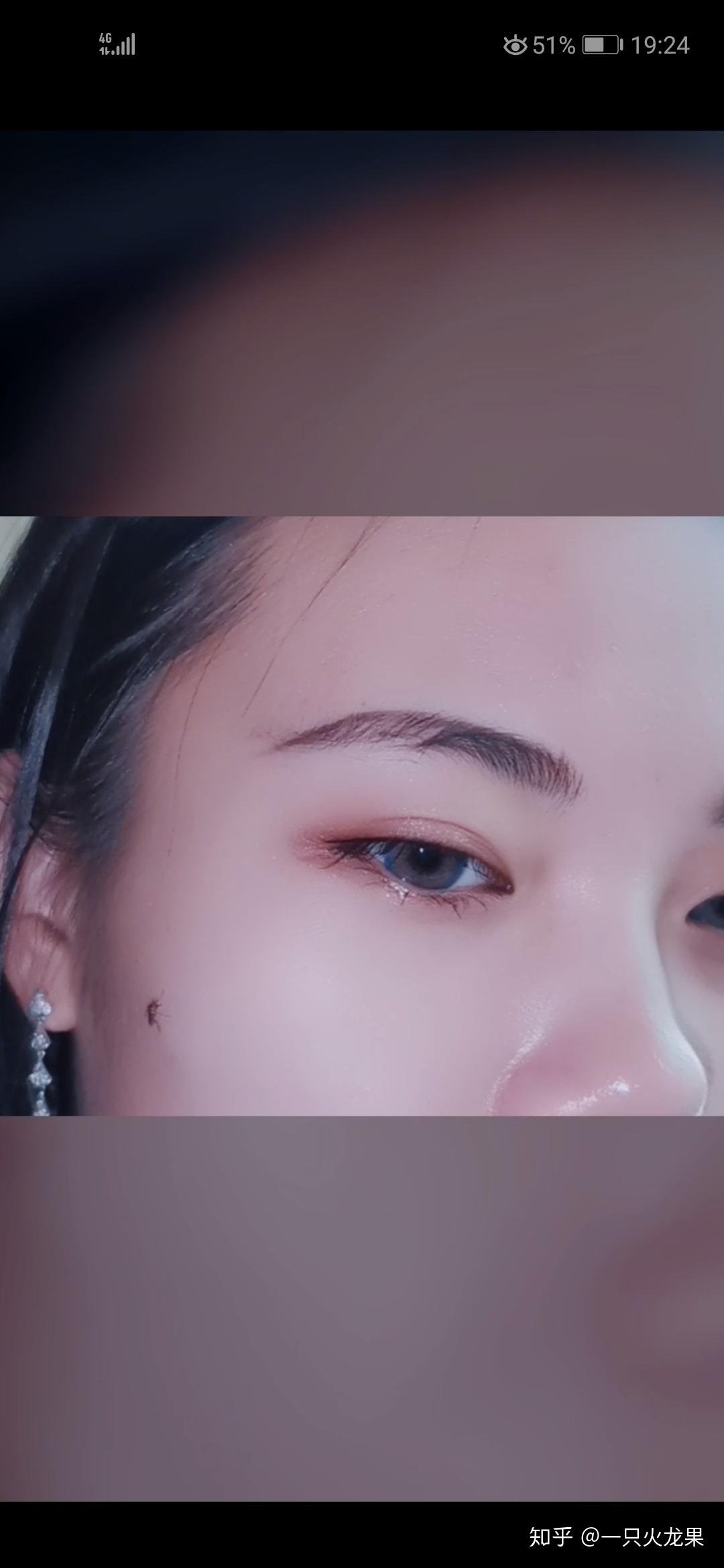 怎么让自己的眼睛看起来水灵 v2-9cf51413fb73788416b50011c78379fd_r.jpg