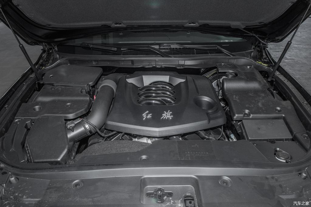 其最大功率为170kw,最大扭矩为300n·m,匹配7挡湿式双离合变速箱