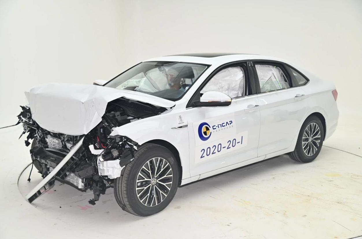 4t dct舒适型,该车在正面100%碰撞安全测试中表现良好.