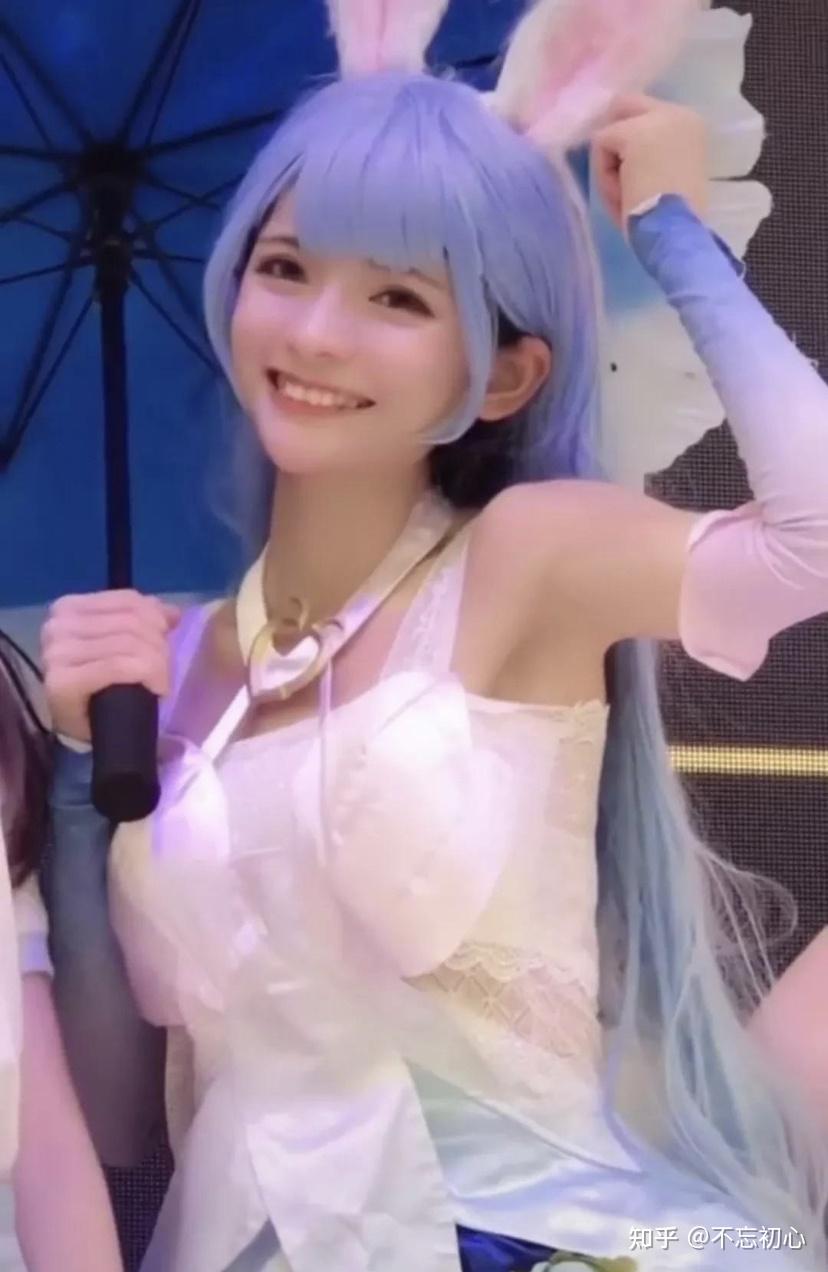 某音1496w网红狗头萝莉不雅视频泄露还自卖自夸乐在其中
