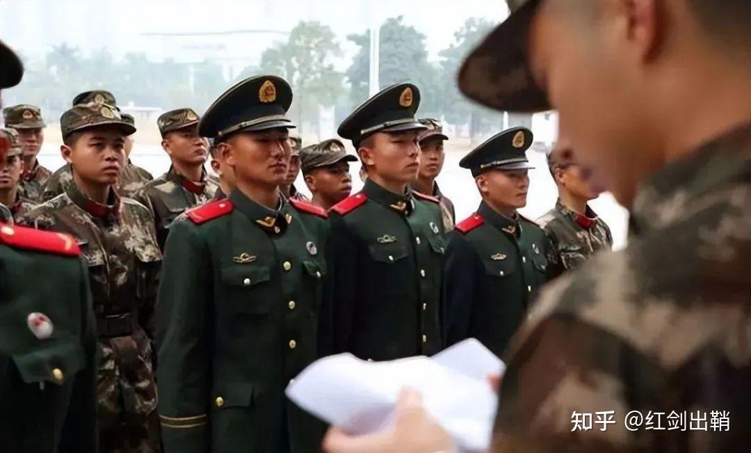 在部队里什么级别可以称呼首长呢? - 知乎
