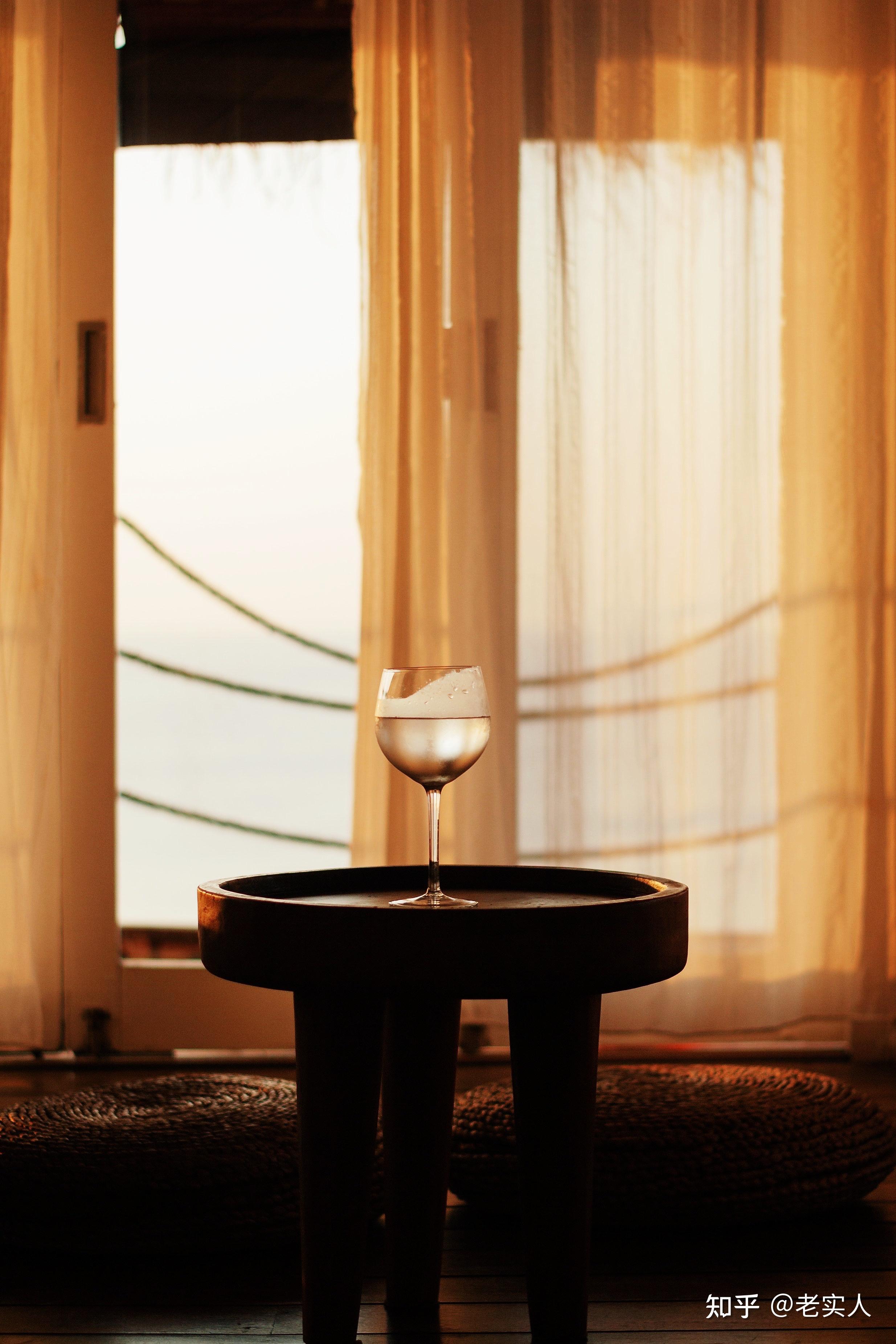 A contented mind is a perpetual feast 知乎