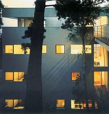 理查德·迈耶:道格拉斯住宅|致敬经典 - 知乎