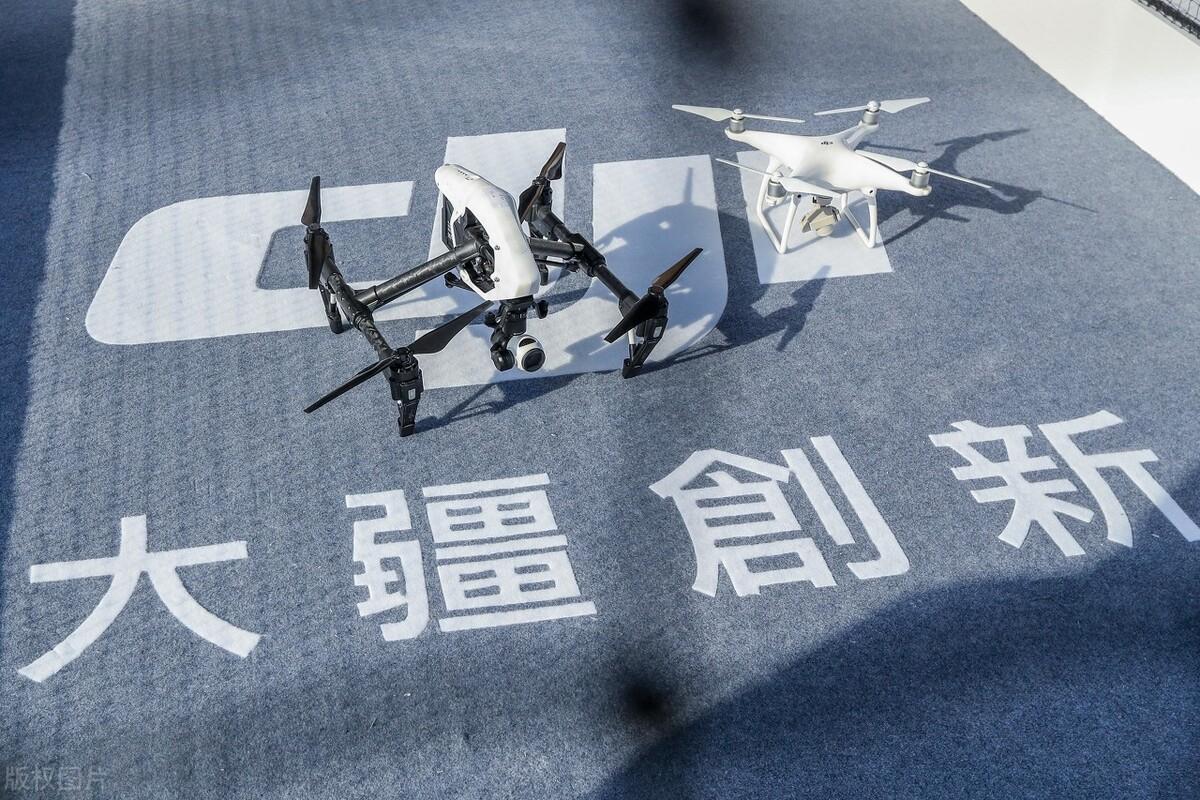 419日报出生人口跌破1000万放开生育大疆造车合作方曝光