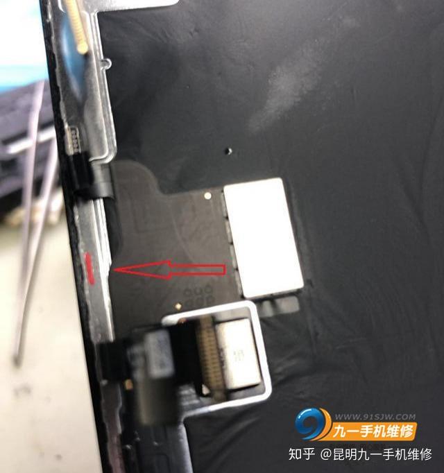 苹果11售后换主板 v2-9dae43a28b32a98da319e8b2034e62b2_r.jpg