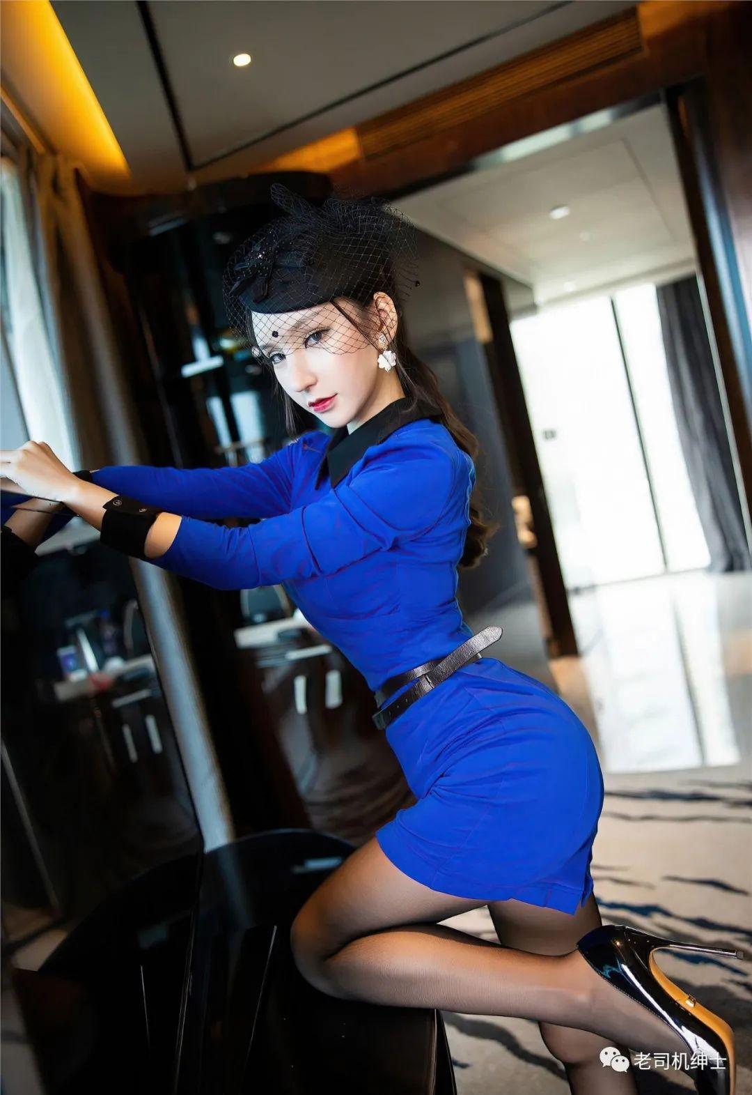 空姐大长腿制服黑丝袜唯美写真