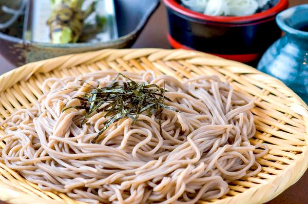 霍启仁antonia:冬季日本有哪些“限定”美食