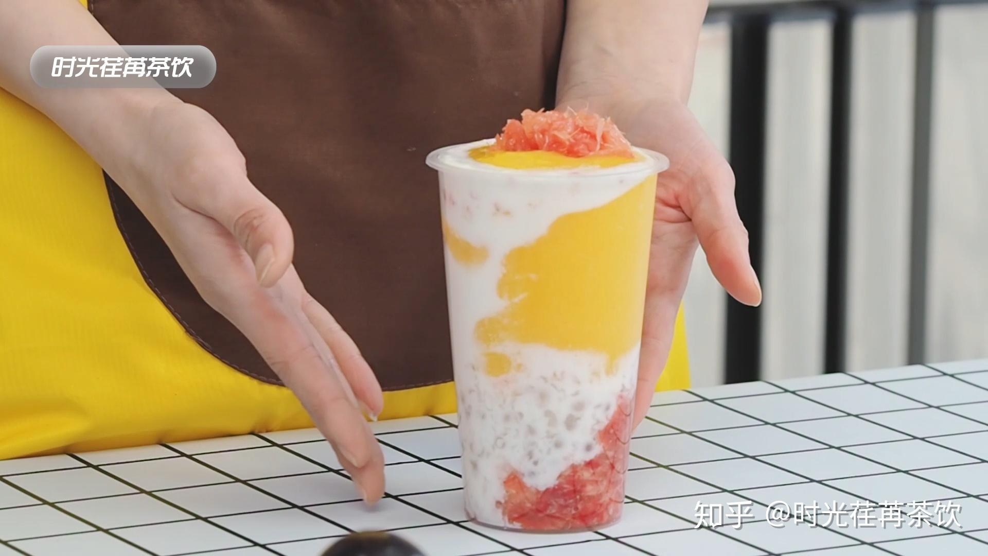 喜茶新品莓莓芒芒甘露的做法内附视频