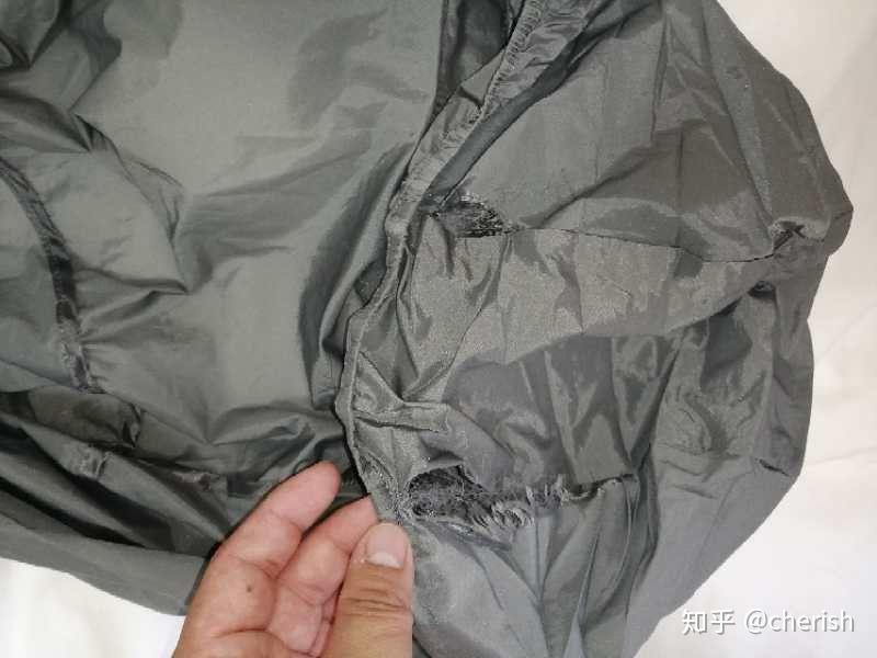 在唯品会买的衣服出现了质量问题,怎么办? - 知乎