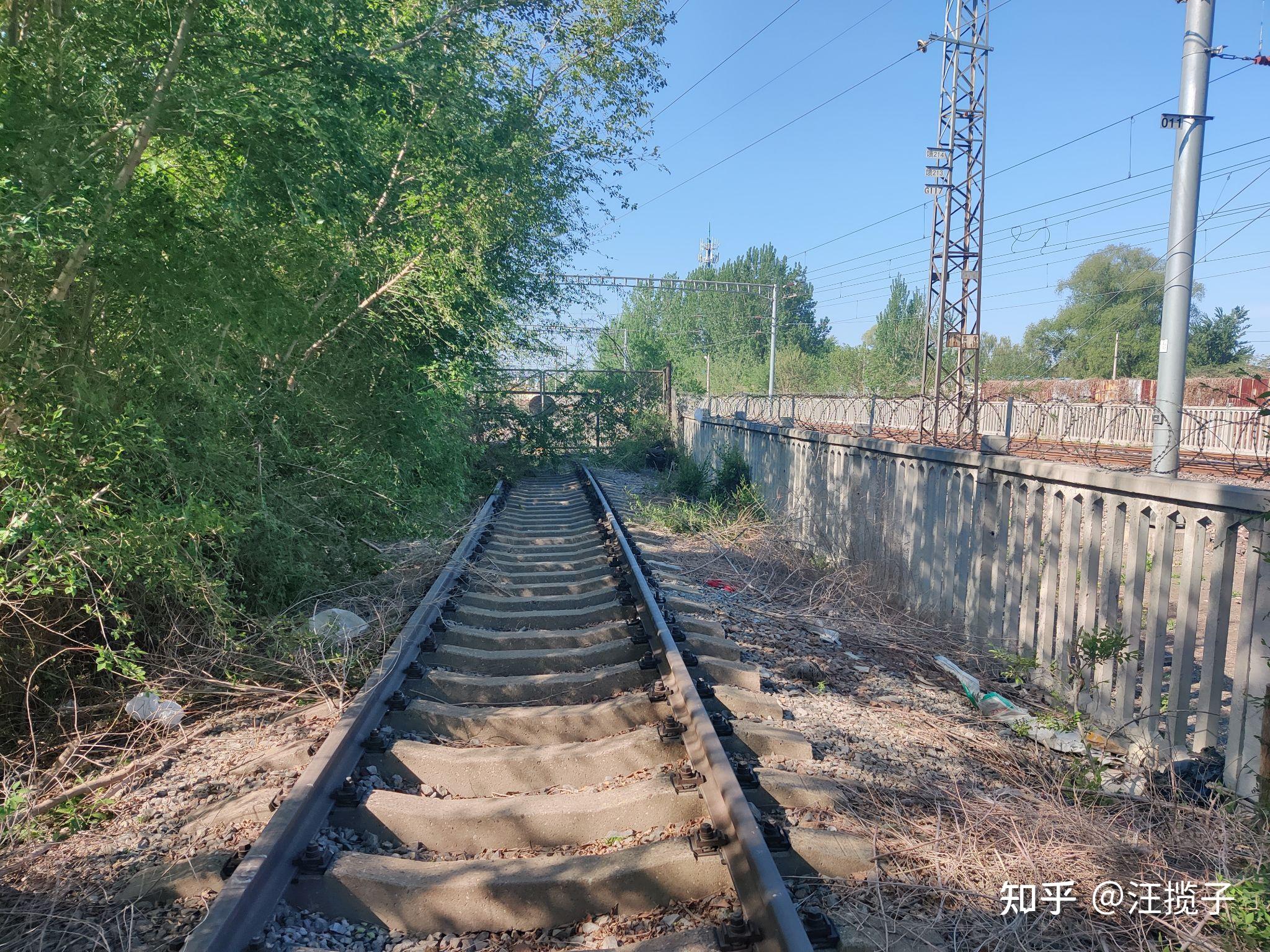 黄良线黄村良乡铁路粗探