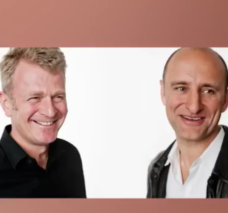 根据微博视频上的讲解,amazon的标志是由turner duckworth设计的.