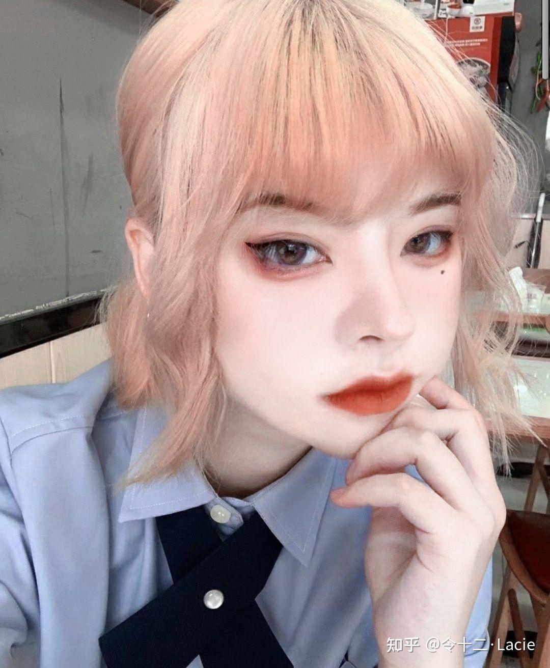 难道没人好奇网红西红柿ovo的p图技术么