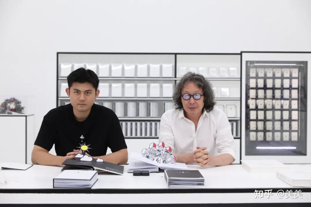 以符号激活的巴别塔丨徐冰:地书立体书 - 知乎