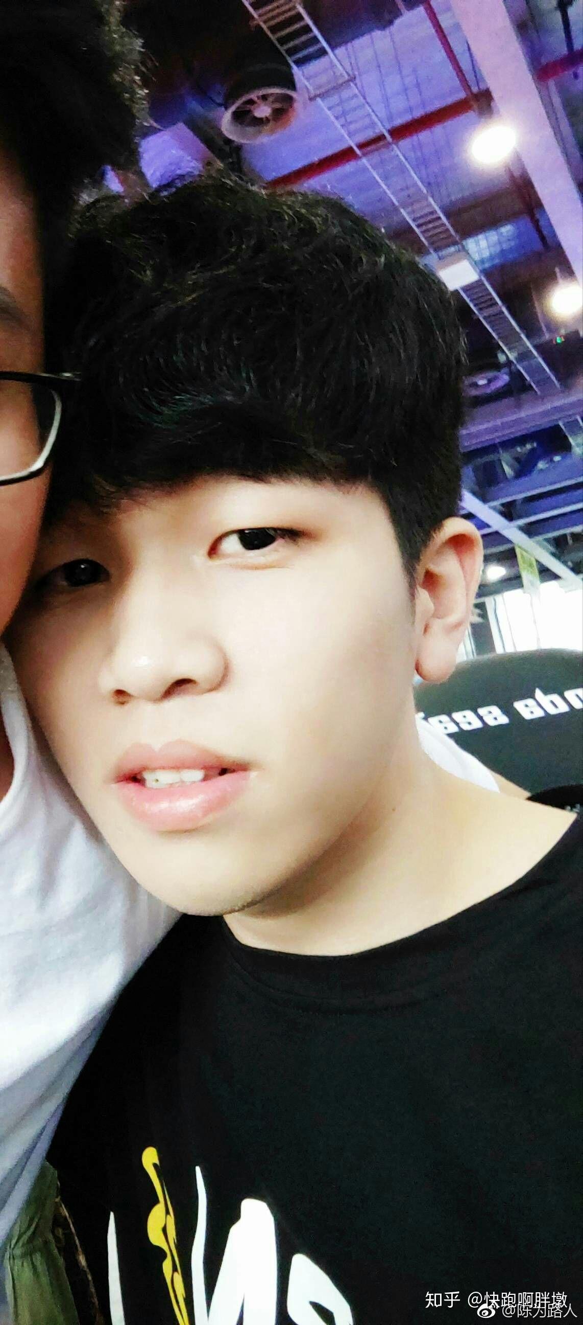 有哪些《王者荣耀》比较火的主播值得推荐?