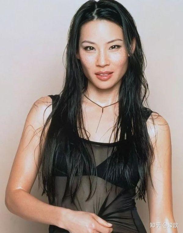 大家有刘玉玲的美图吗