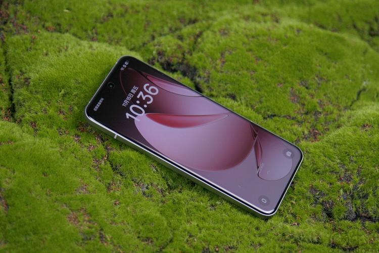 OPPO Reno13 Pro首发评测:它很美,但更是足够强大好玩 - 知乎