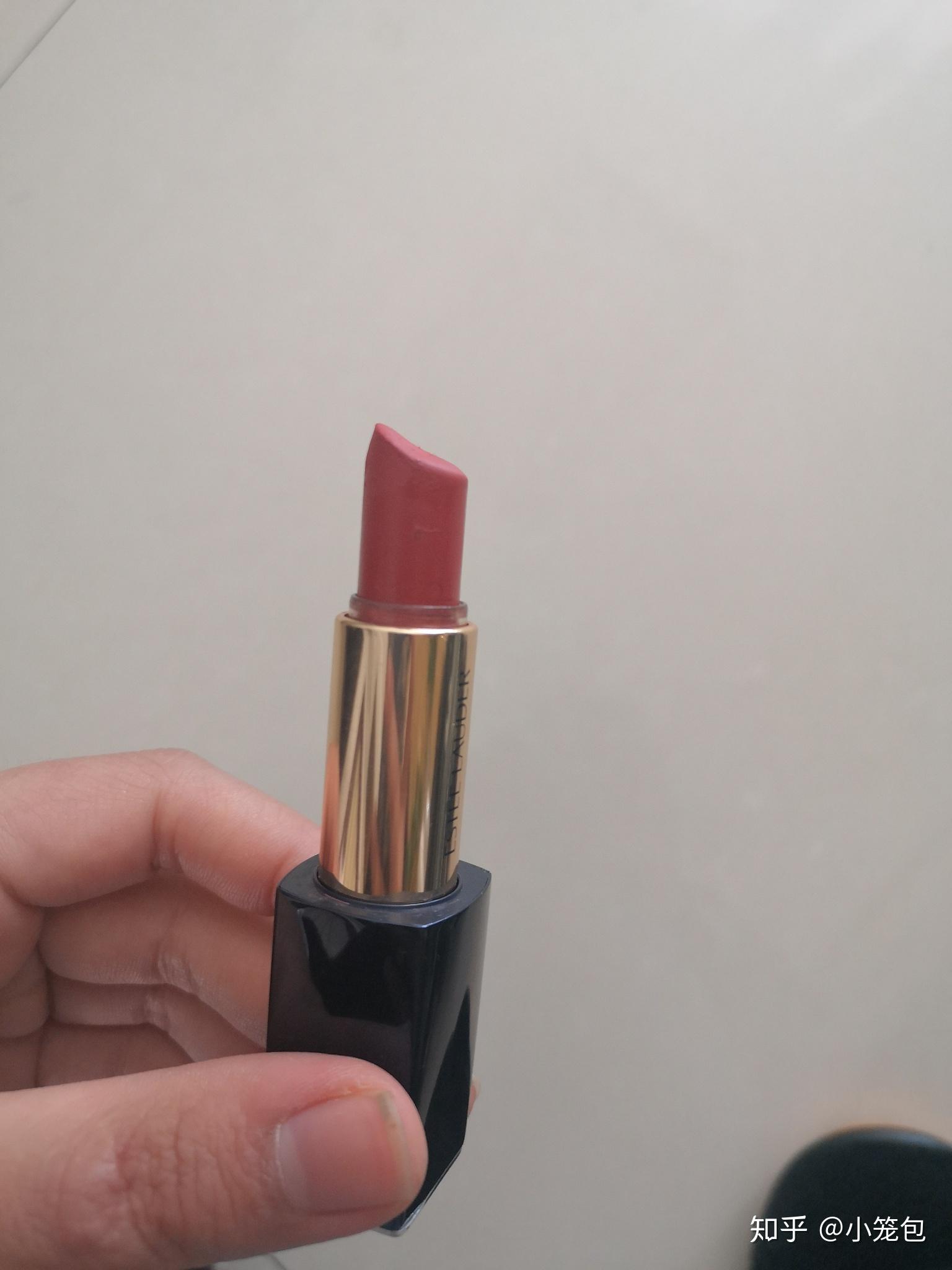 请问小姐妹们,一支口红可以用多久? - 知乎