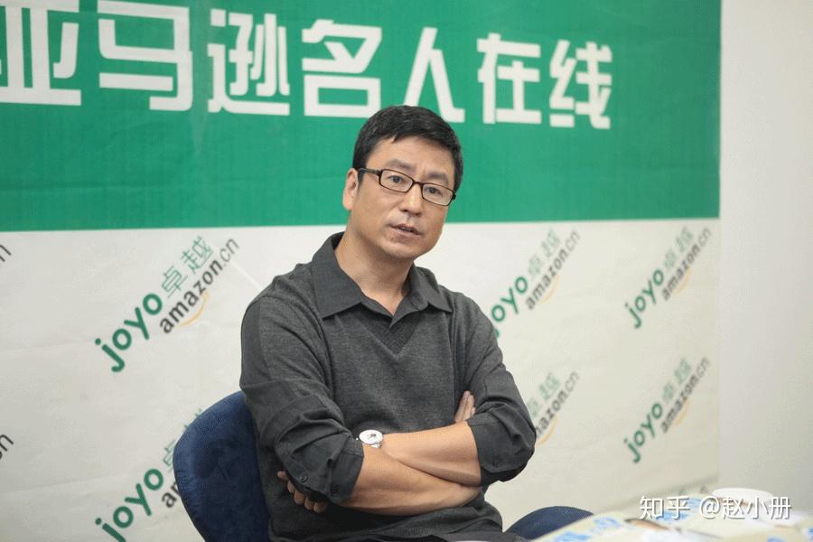 朗读者丨白岩松回头的方向越清晰向前走的路越坚定