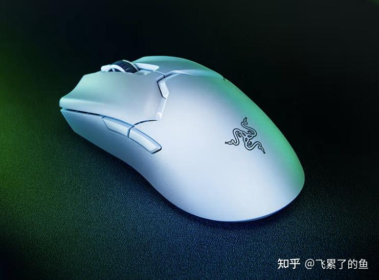 2,雷蛇毒蝰v2专业版