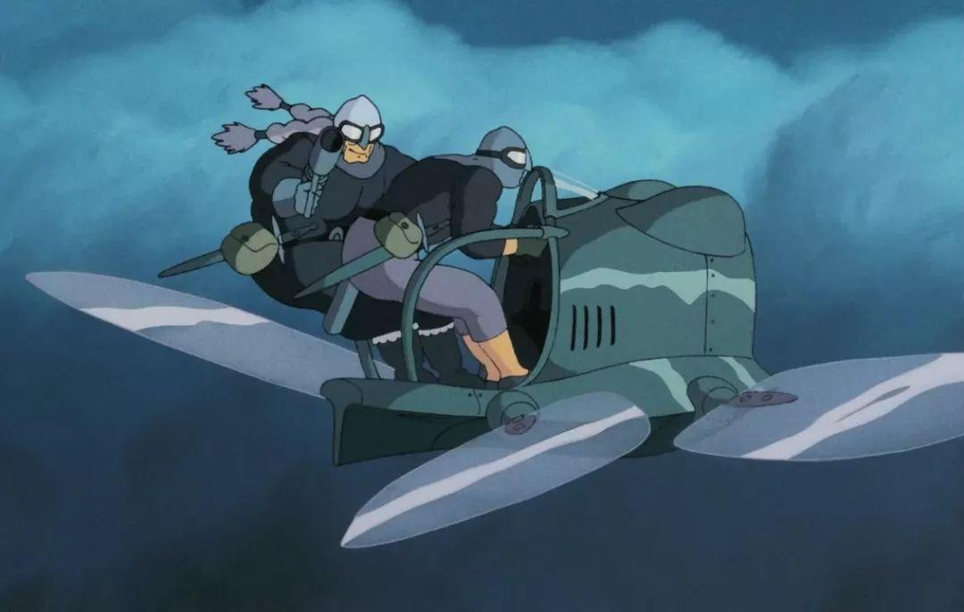 有的又显得怪诞可爱,比如《天空之城》里空中海盗朵拉一家驾驶的虎蛾