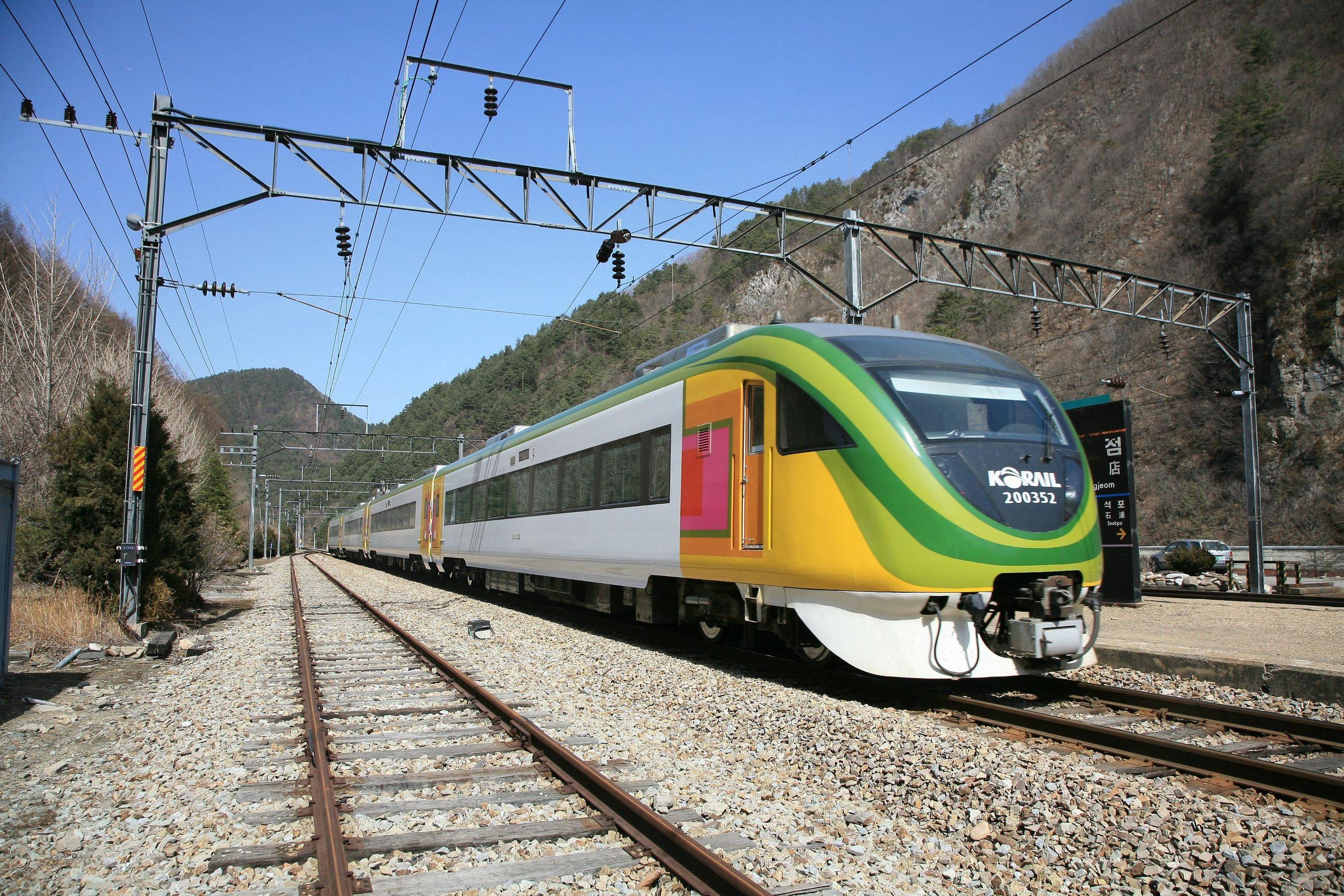 韩国铁路唯一的双层列车：368000型电力动车组（ITX-青春） - 哔哩哔哩