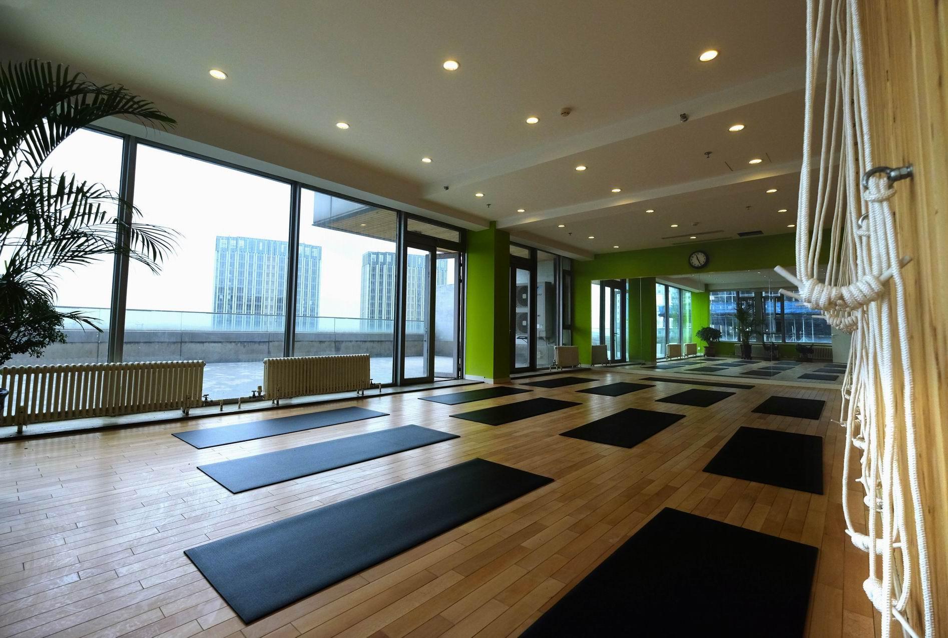 舞蹈室怎么装修呢？ - 知乎