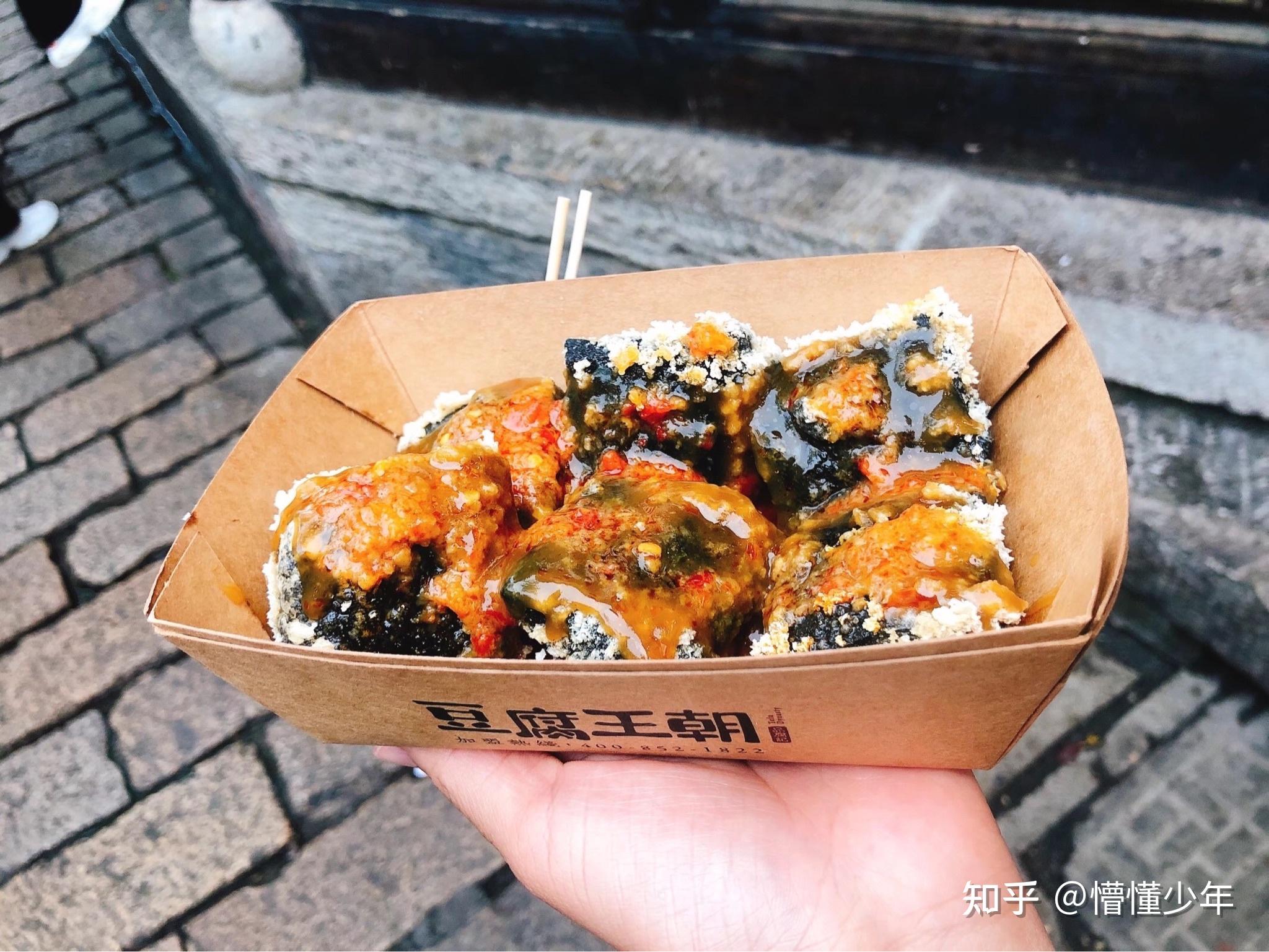 不过这些好吃的都在一个小巷子里day2总统府-南京1912街区-南京大学