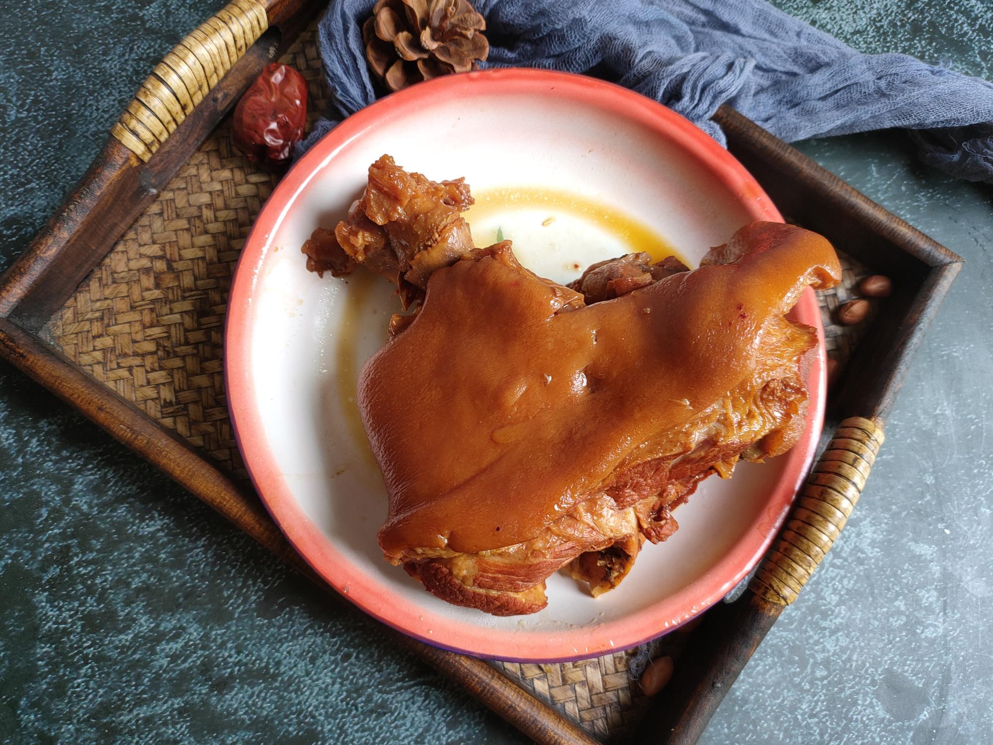 重庆卤肉的做法及配料(卤肉卤什么肉最好吃)