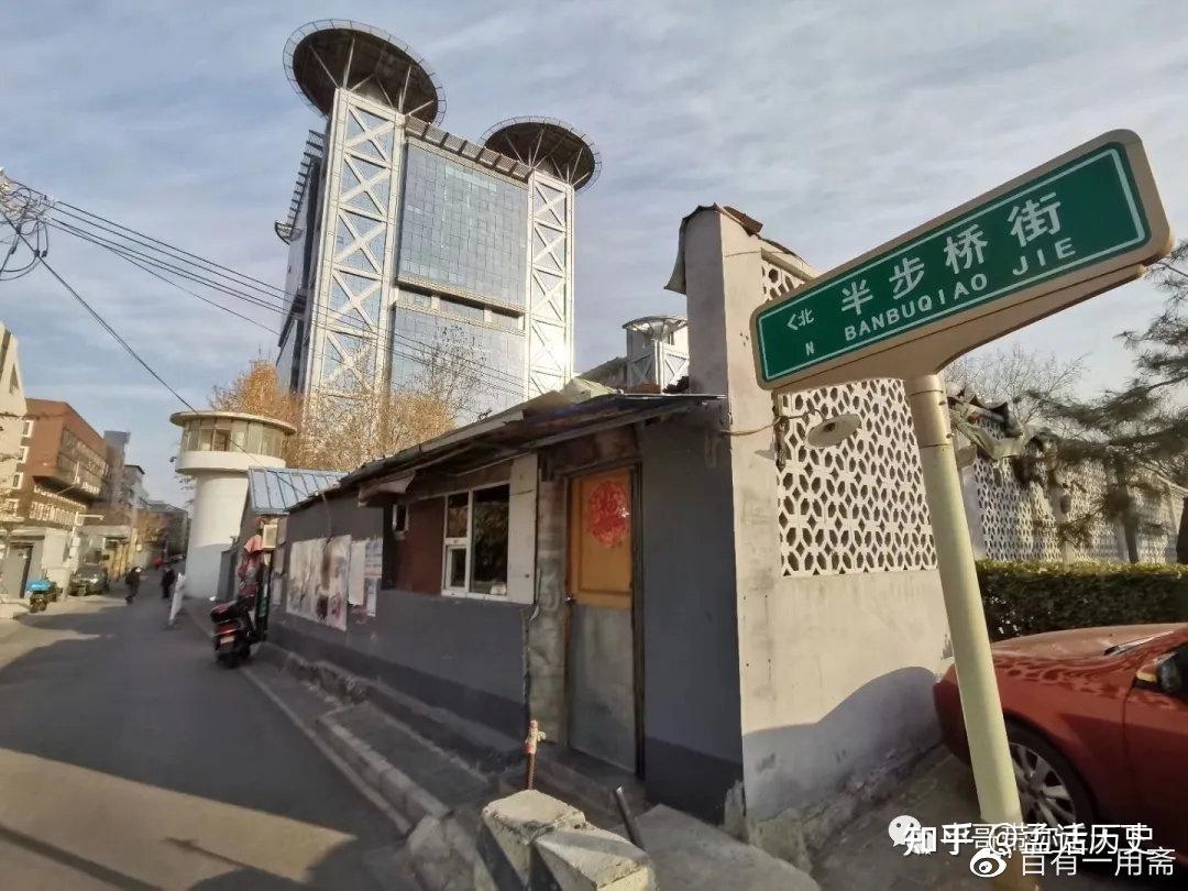 A powerful display of female sexuality