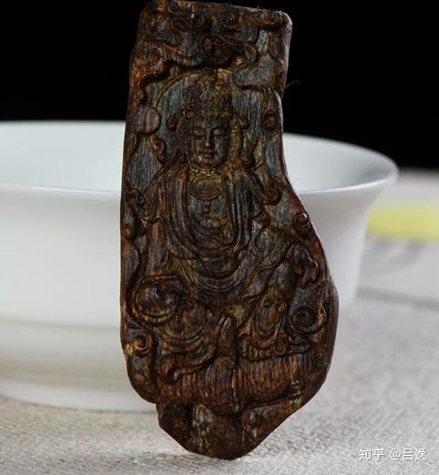 珍株奇楠扦插快繁十年后看海南屯昌奇楠扦插吊打野生奇楠沉香市场火爆