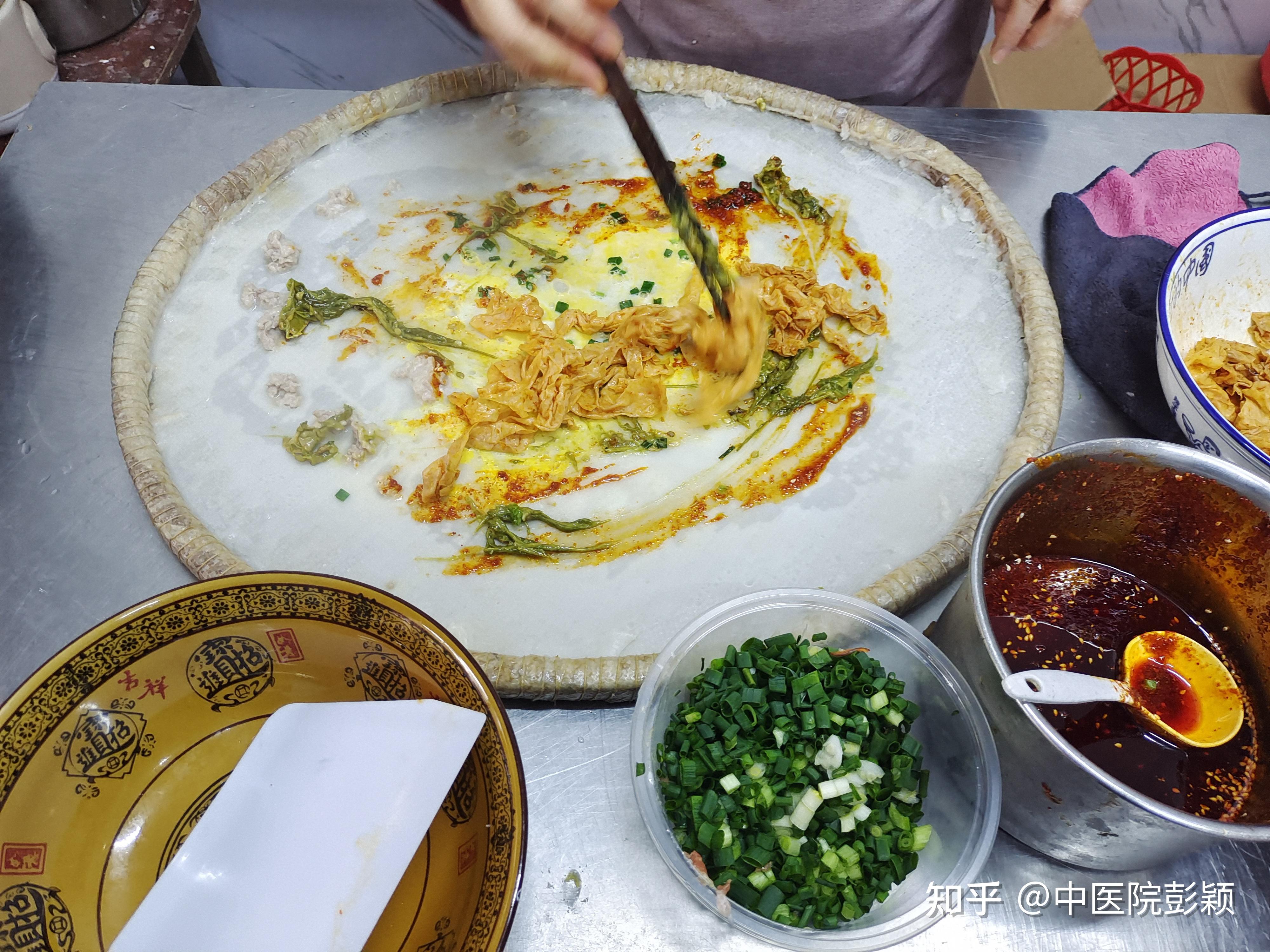 虎年行大运途观lphev驱车寻美食安仁烫皮