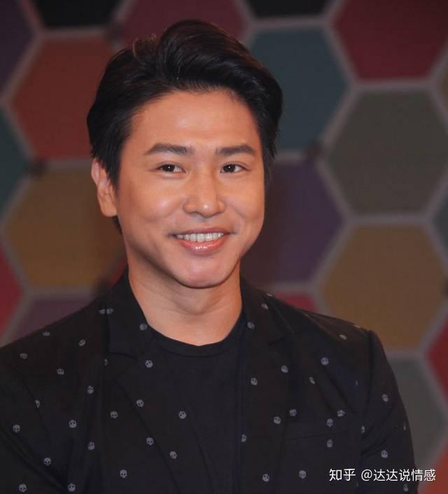 天天向上欧弟承受不起父亲的一跪压力大到自杀被战友救醒