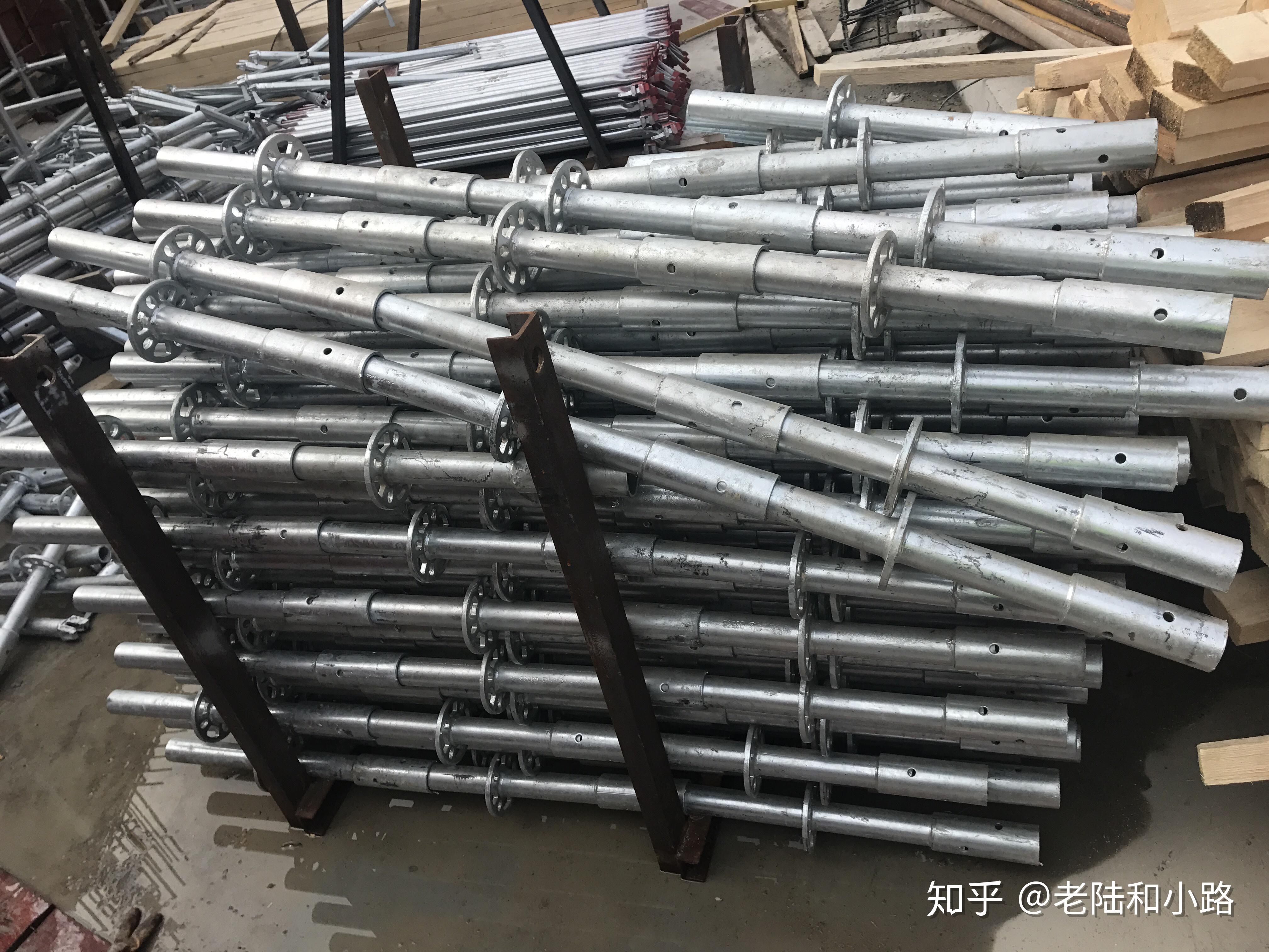 轮扣、碗扣、盘扣、套扣脚手架都长什么样？ - 知乎