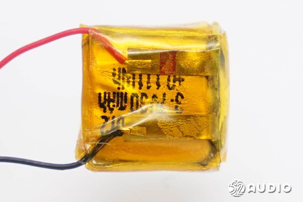 bull公牛tws耳机gnvvta10hs拆解轻巧迷你外观设计生物振膜喇叭