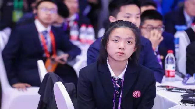 中国最小女科学家15岁图片
