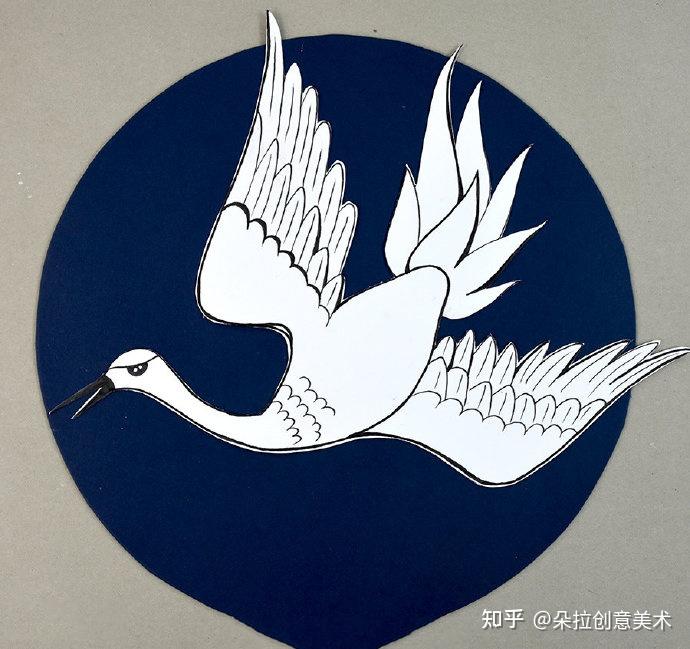 创意手工课程今天做一只仙鹤