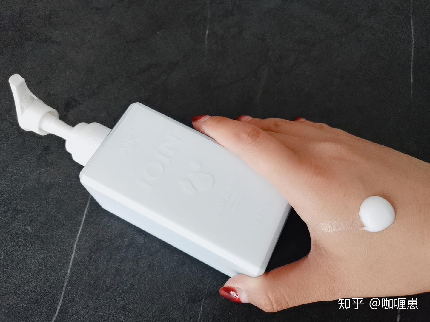 镇静修护身体乳好用吗知乎(镇静修护身体乳好用吗知乎推荐)