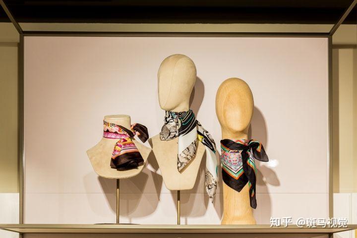 陈列师玩转丝巾陈列陈列培训技巧