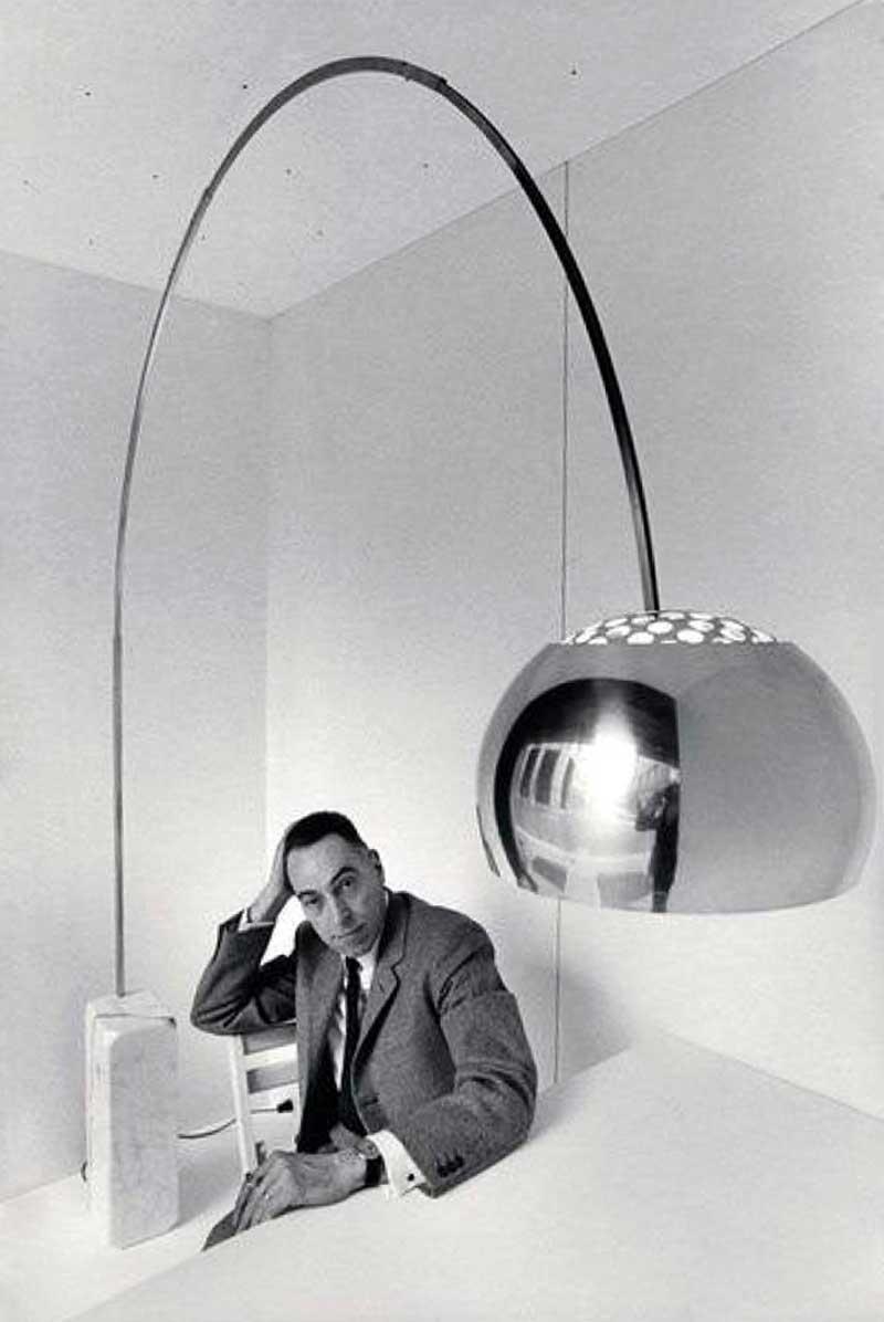 在意大利意大利设计80年代的一个特点是将产品的形态和功能结合以后