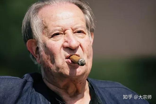 亨利米勒的一句话是:你必须全心全意地进入,并把你的恐惧,偏见,迷信寄