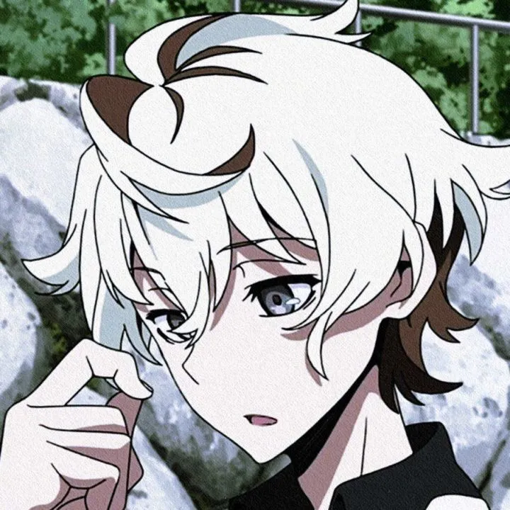 男生动漫头像 ‖ 想追上发光的你