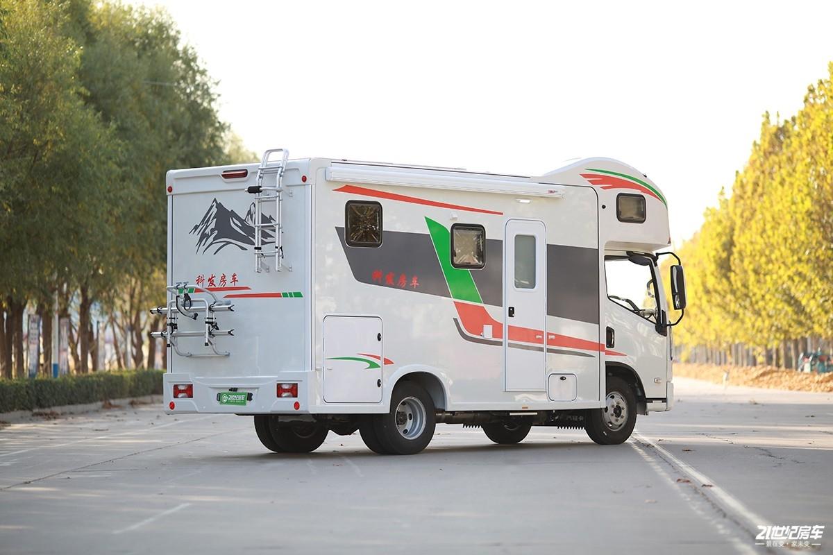 加量不加价还有超大空间 真香!实拍科发新款北极熊房车