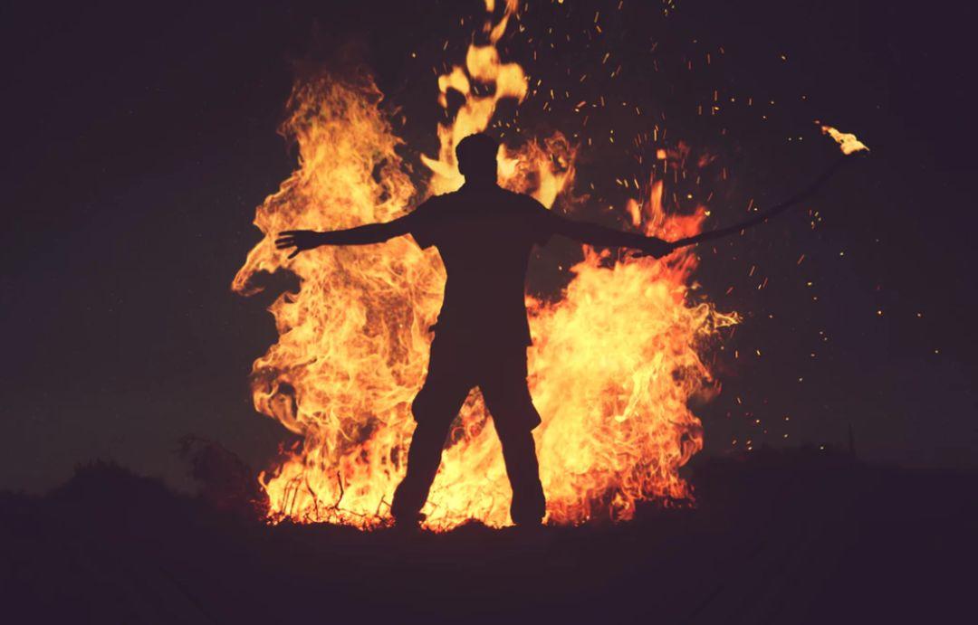 点火就着当我们愤怒时我们想表达什么