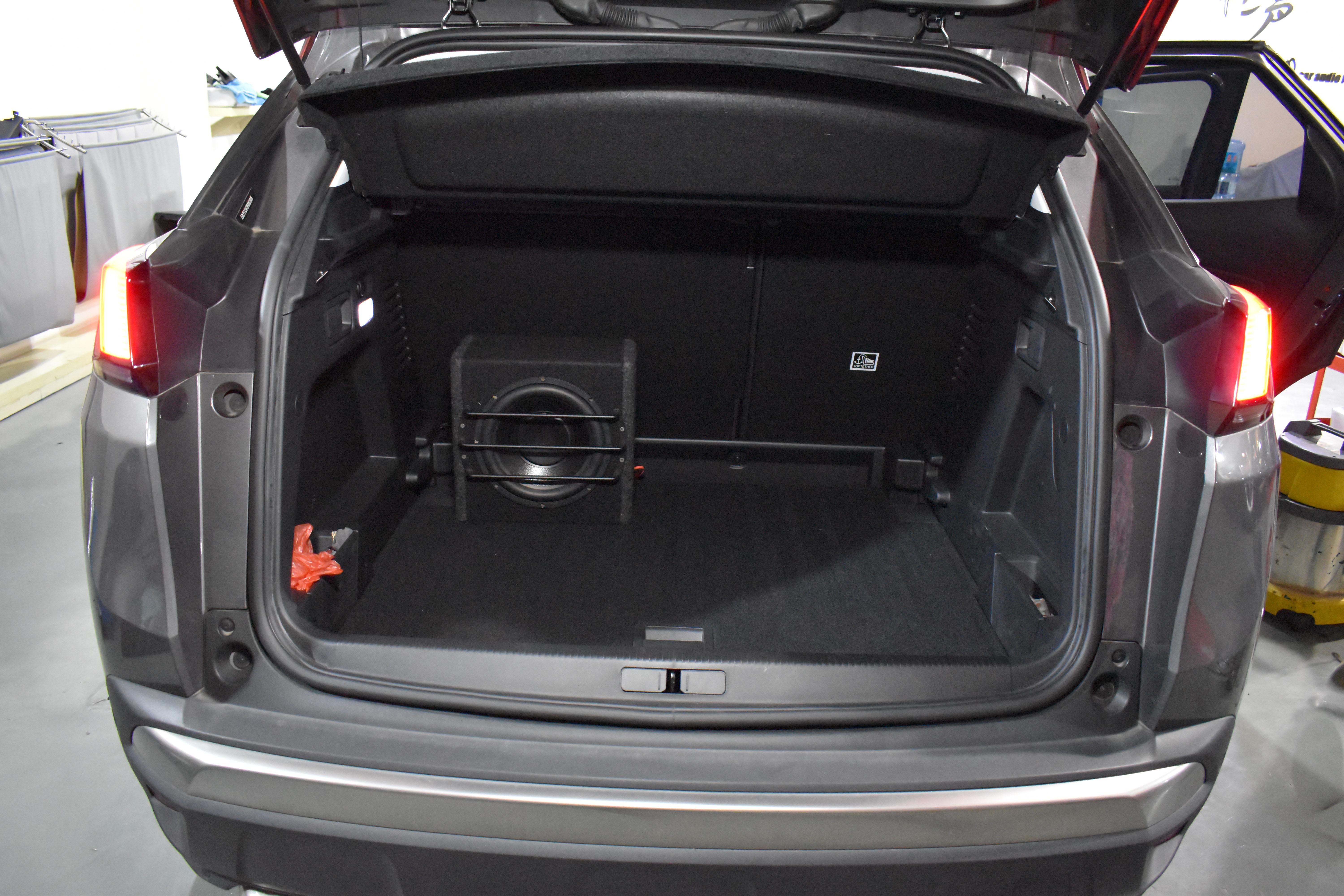 标致4008音响改装升级