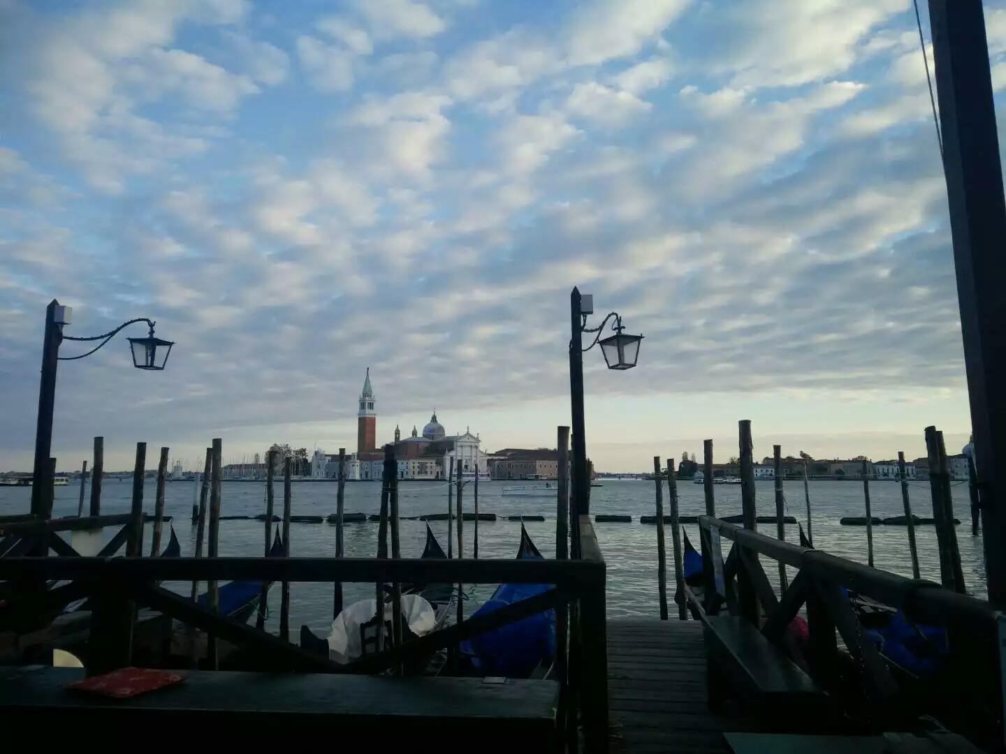 今年大一,想去意大利读研究生。?