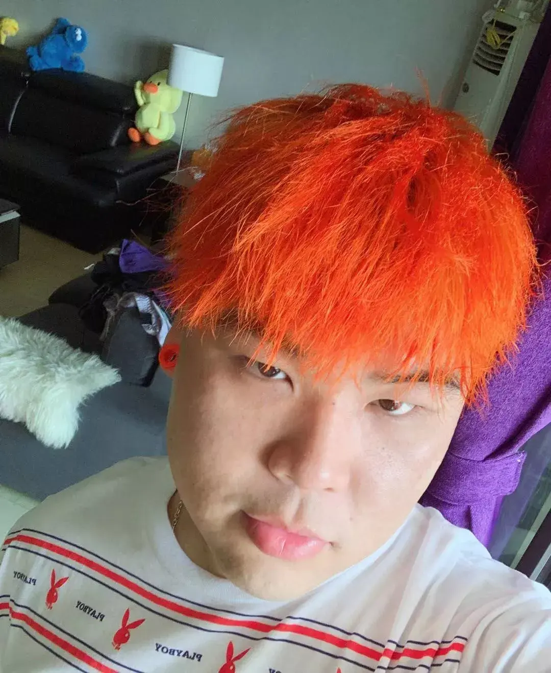 你是喜欢长得帅歌难听的tt还是长得丑歌好听的knowknow