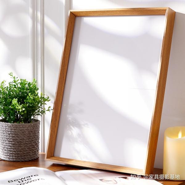 家具摄影实景拍摄相框产品现场拍摄图
