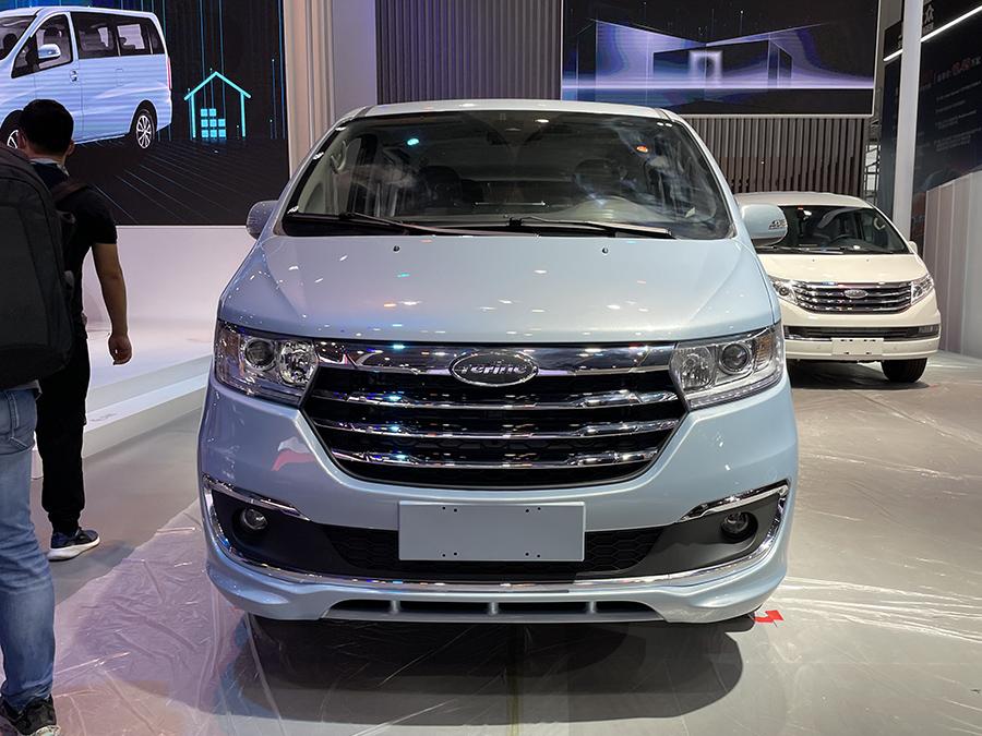 2021成都车展探馆江淮汽车2022款瑞风m3